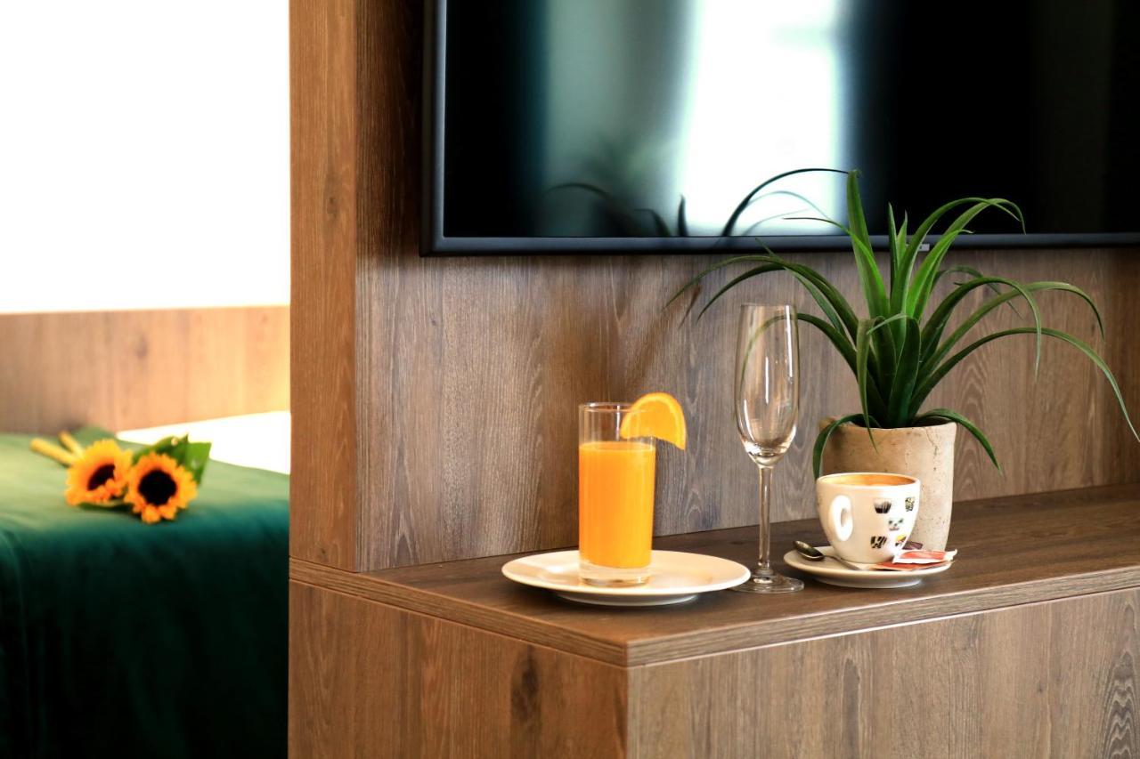 Petkovsek Rooms And Apartments リュブリャナ エクステリア 写真