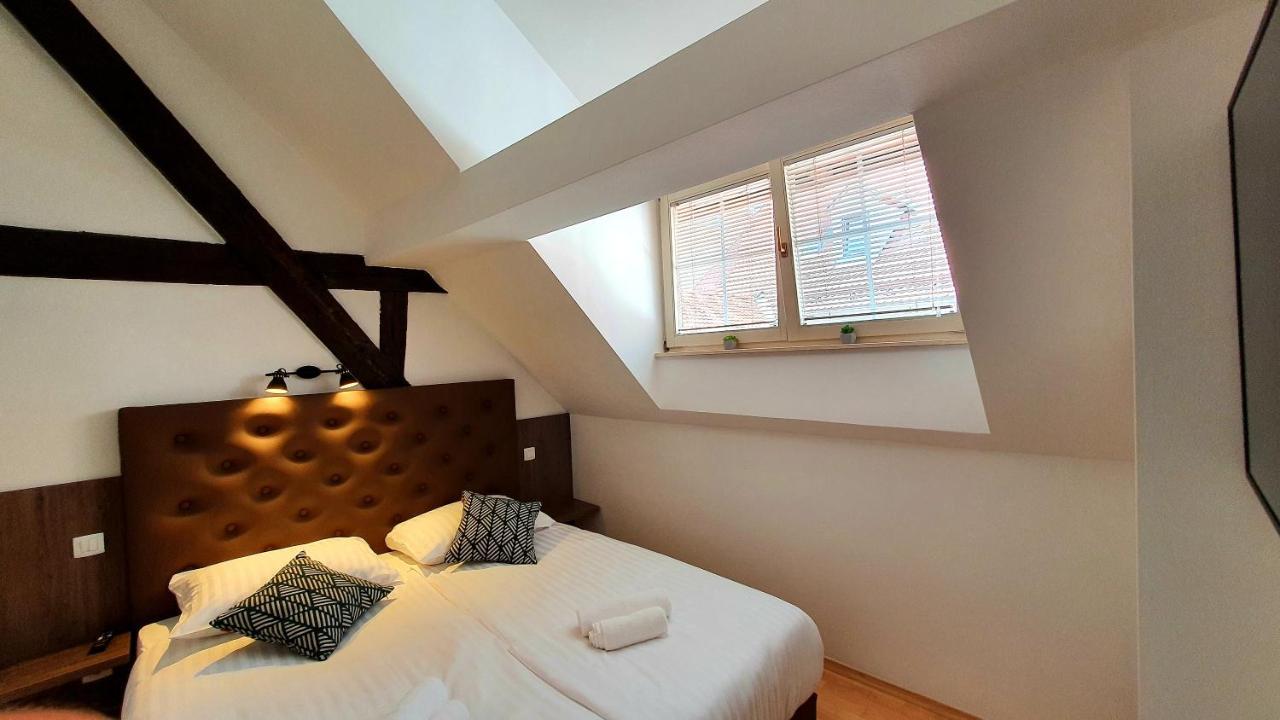 Petkovsek Rooms And Apartments リュブリャナ エクステリア 写真