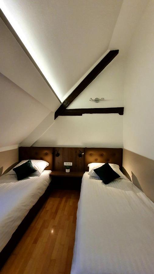 Petkovsek Rooms And Apartments リュブリャナ エクステリア 写真
