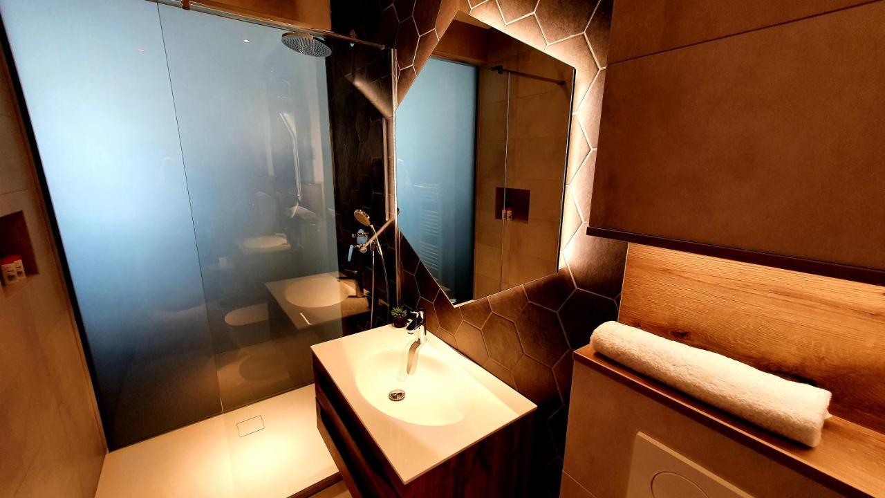Petkovsek Rooms And Apartments リュブリャナ エクステリア 写真